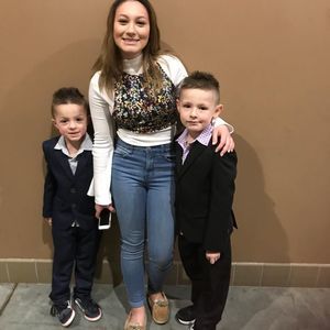 Meet your Posher, Estella